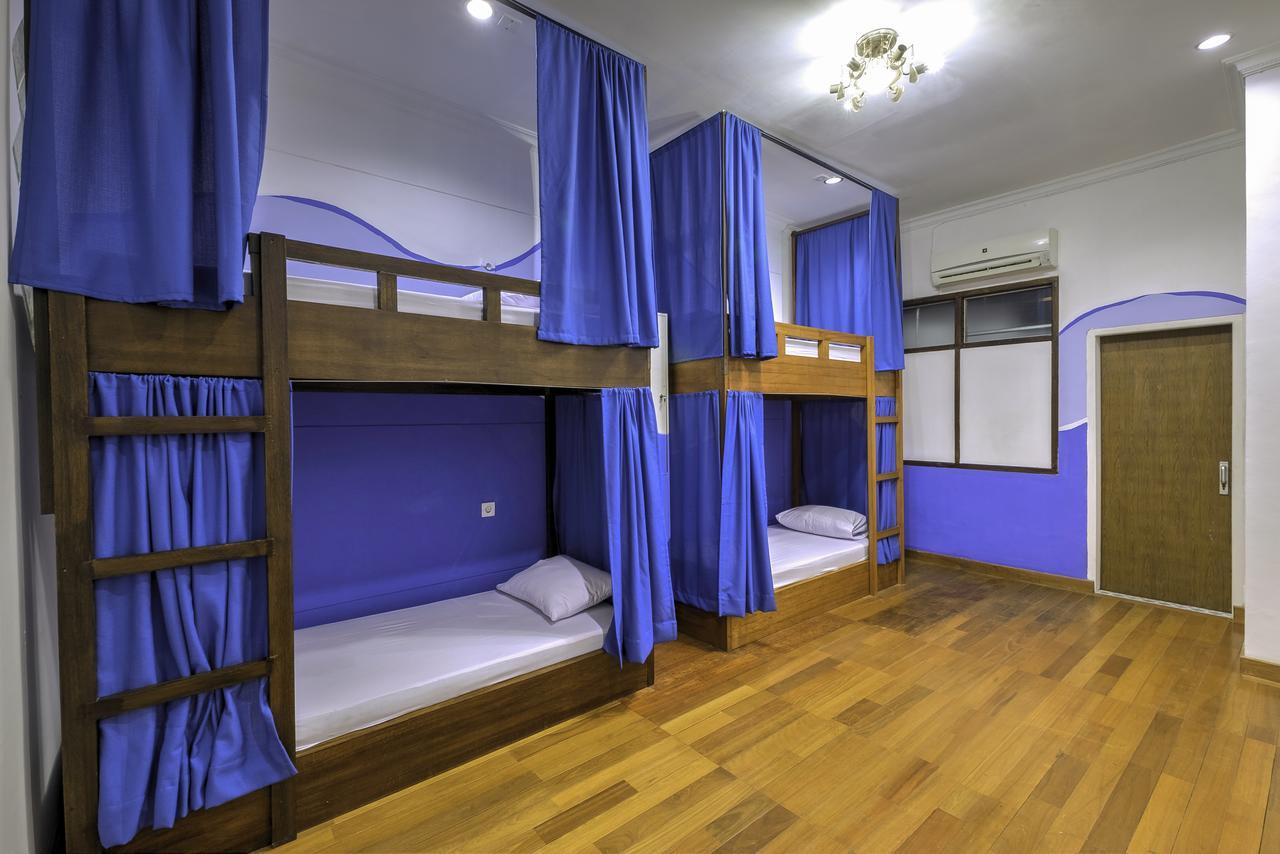 Riverside Hostel Padang Ngoại thất bức ảnh